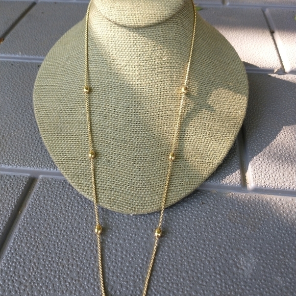 Women's gold tone bead chain necklace. - Picture 2 of 4
